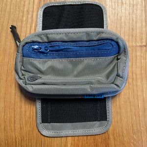 Timbuk2 wallet/bag pouch